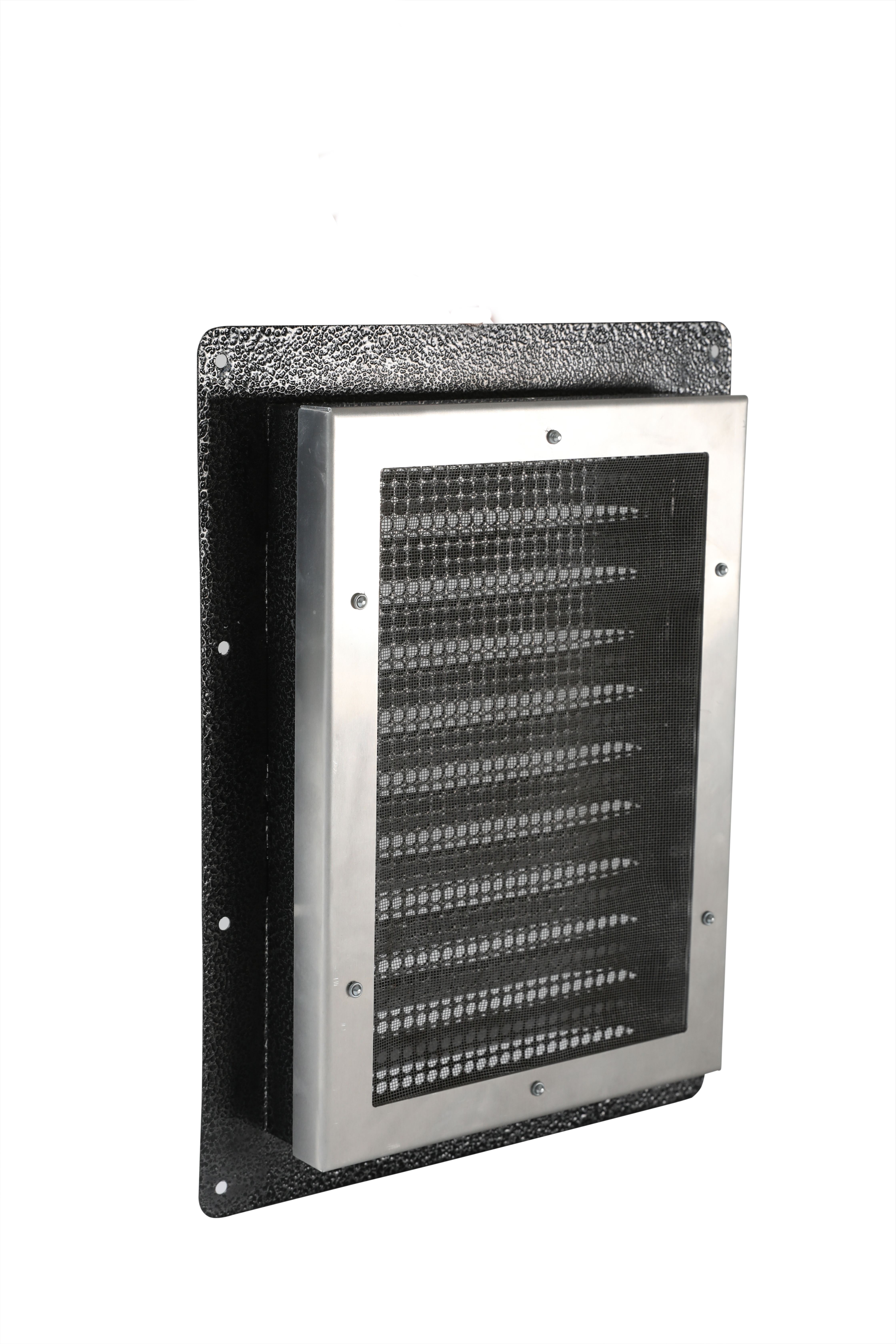 down-z-Louvered_Vent_6069_Screen-1